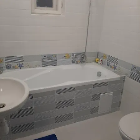 Natúr Forrás Apartman Appartamento Ábrahámhegy