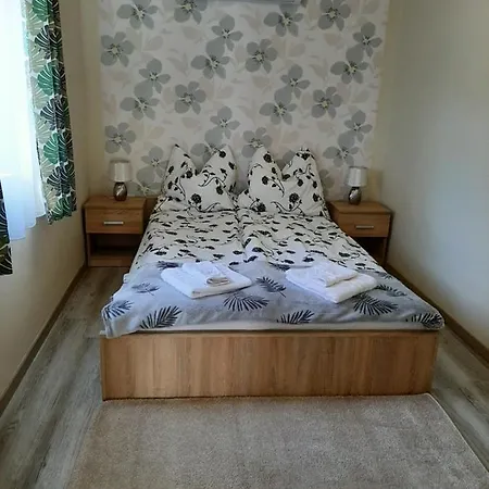 Appartamento Natúr Forrás Apartman