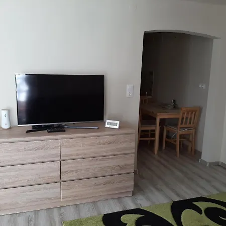 Natúr Forrás Apartman *